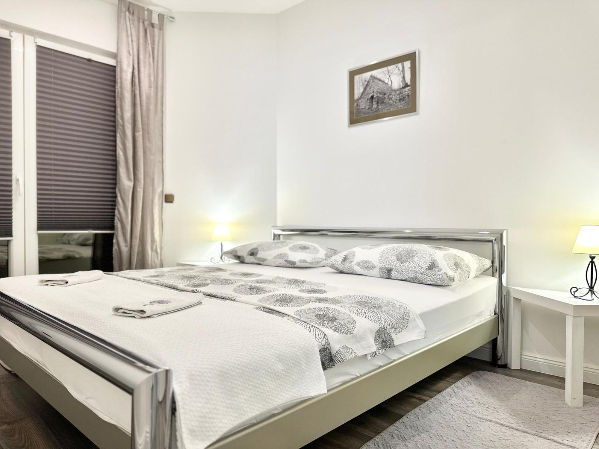 Villa Andrijana Kaštela Buitenkant foto